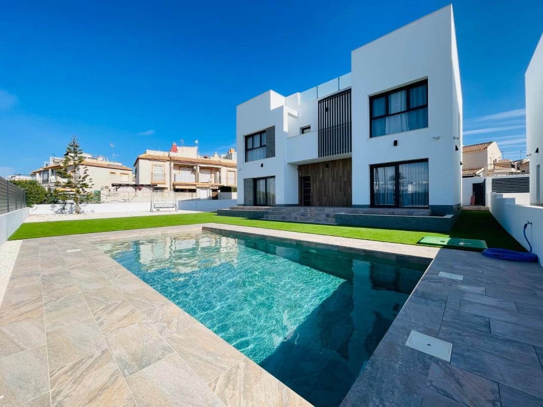 villa Torrevieja Alicante Torrevieja