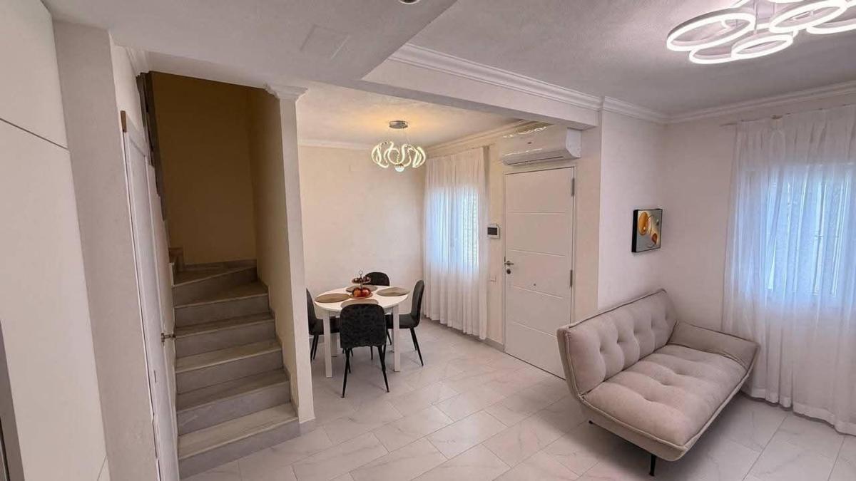 townhouse Torrevieja Alicante Torrevieja